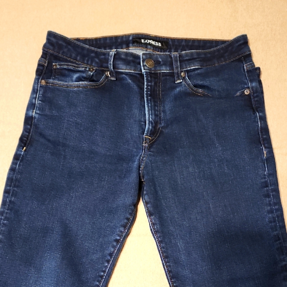 32x32 Slim Express Men's Blue Jeans